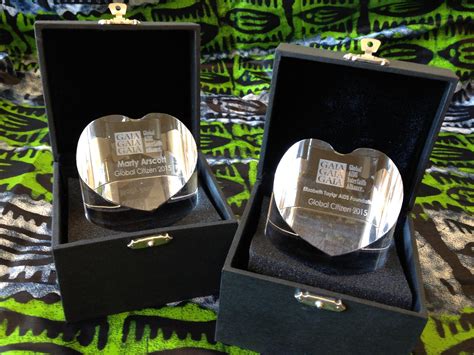 Toradh íomhá ar Logo Sekolah