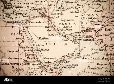 First Old World Map に対する画像結果