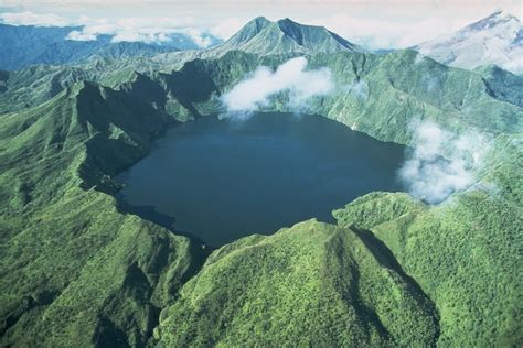 Toradh íomhá ar Caldera Volcano Structure