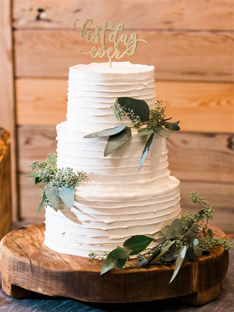 Afbeeldingsresultaten voor Simple Rustic Wedding Cake Ideas