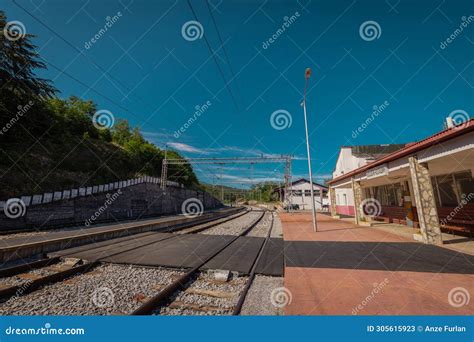 Tain Train Station に対する画像結果