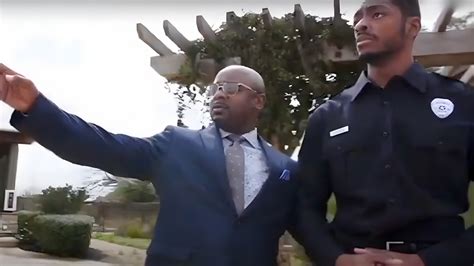 Toradh íomhá ar Security Guard Interview Guide