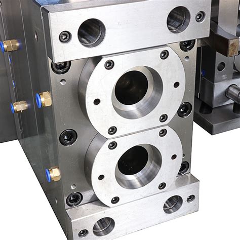 Image result for Ruuner Injection Mold