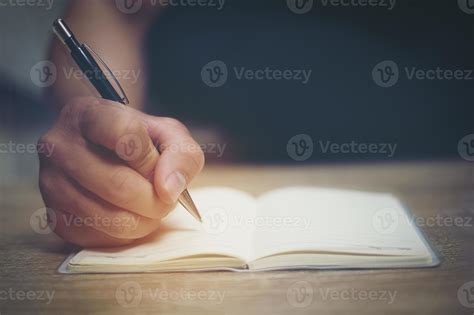 Writing Notes in a Note Book に対する画像結果