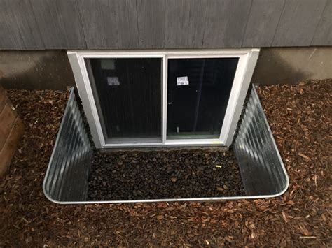 Egress Window Well Extensions に対する画像結果