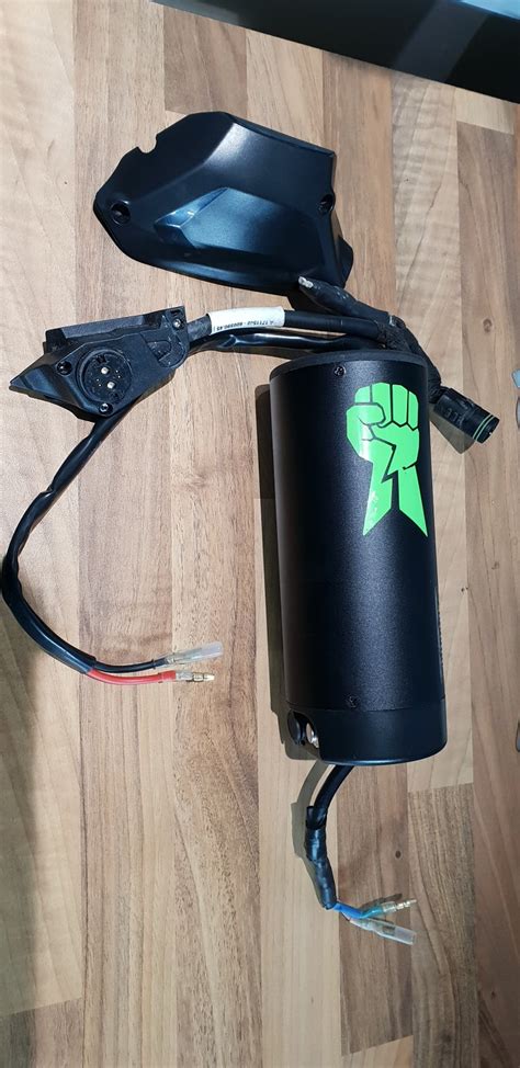 Range Extender 252Wh NL に対する画像結果