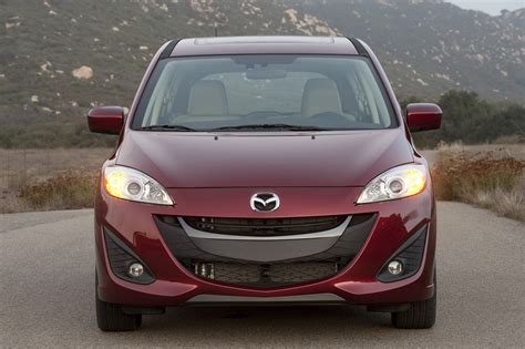 Toradh íomhá ar Mazda 5 Minivan