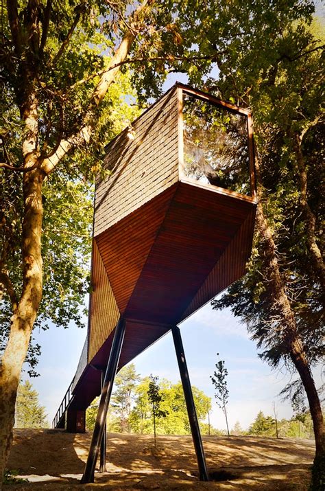 Pilotis Towers Ideas に対する画像結果