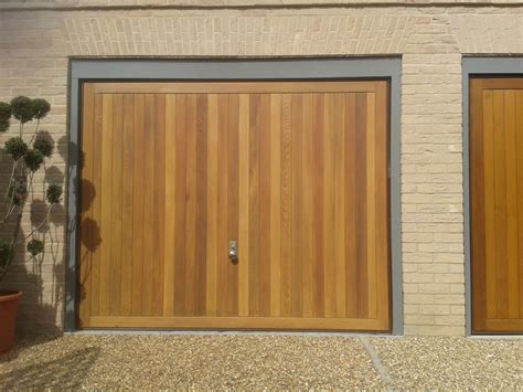 Up and Over Garage Door Fitting Instructions に対する画像結果