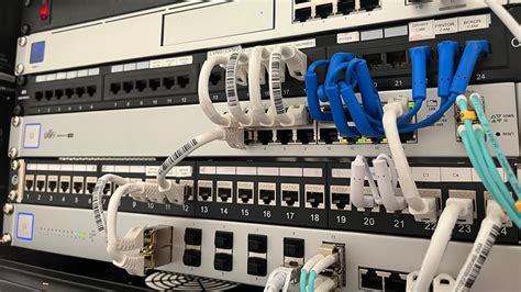 Afbeeldingsresultaten voor Data Patch Panel NID Box