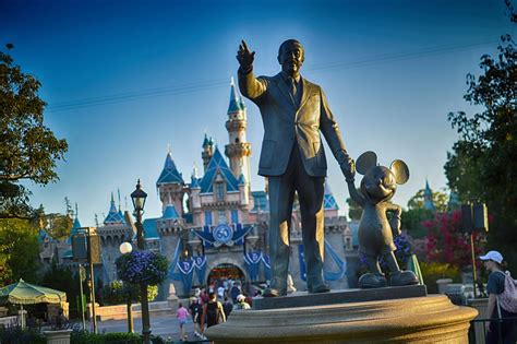 Disney Stitch Word Search に対する画像結果