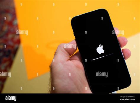 Toradh íomhá ar Working Diagram of iOS Operating System