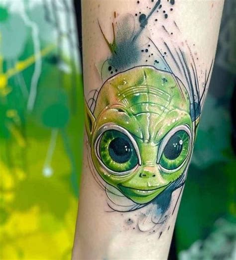 Toradh íomhá ar Alien Eyes Tattoo