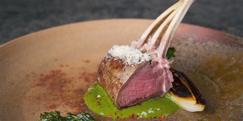 Beef Main Course Fine Dining に対する画像結果