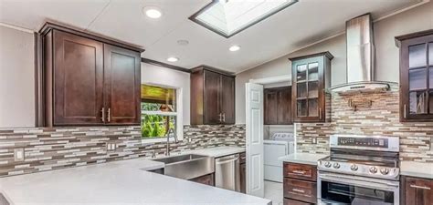 Afbeeldingsresultaten voor Mobile Home Kitchen Designs