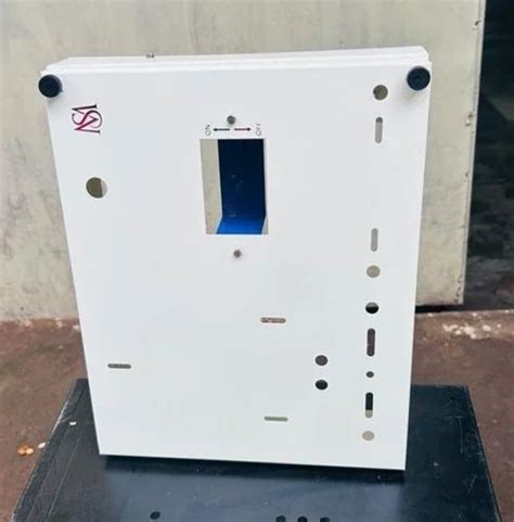 Isolator Box に対する画像結果