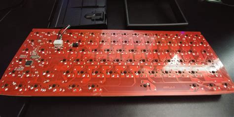 How to Get a USB Thing Out of the Keyboard に対する画像結果