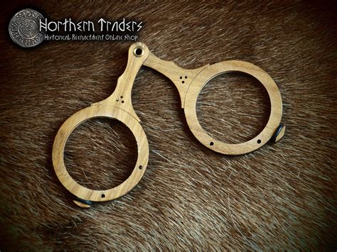 Toradh íomhá ar Medieval Spectacles