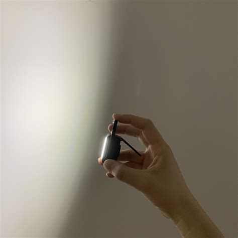 Toradh íomhá ar Mini Red LED Keychain Flashlight