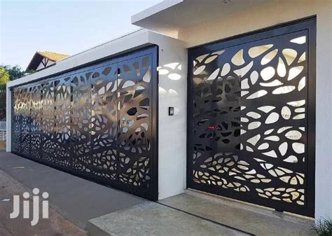 House Entry Gates に対する画像結果