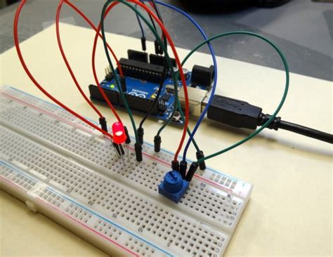 Toradh íomhá ar Potentiometer Arduino and LED Schematic/Diagram