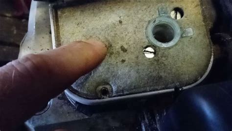 Image result for What Are the Two Fuel Line On Stihl 011