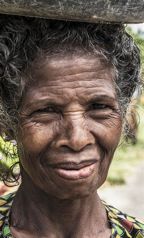 Afbeeldingsresultaten voor Faces to Sketch