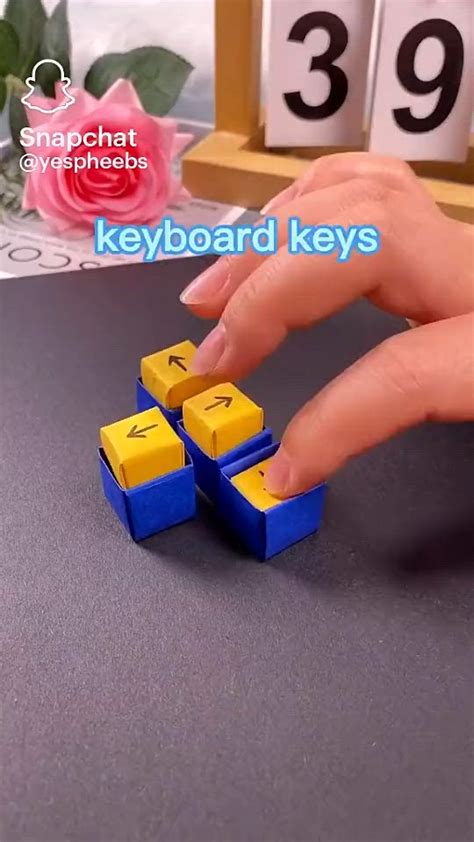 How to Make Keyboard Paper Keys with Spring എന്നതിനുള്ള ഇമേജ് ഫലം