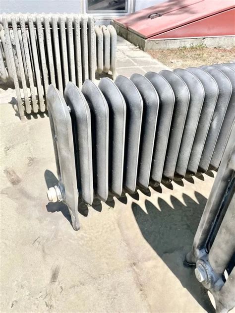 How to Paint a Cast Iron Radiator に対する画像結果