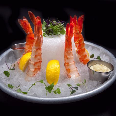 Large Shrimp Cocktail に対する画像結果
