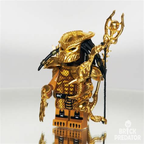 Toradh íomhá ar Predator LEGO Figure
