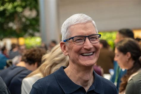 Image result for Tim Cook Daughter