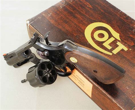 Toradh íomhá ar Python Revolver Snub Nose