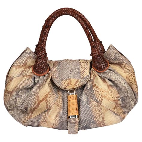 Toradh íomhá ar Spy Number in Python in Codemind