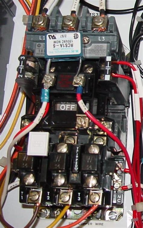 Toradh íomhá ar Relay or Contactor