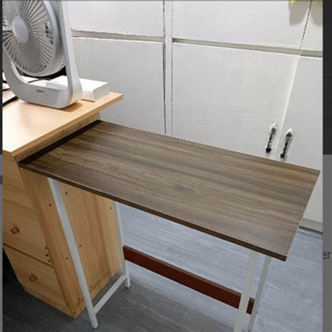 Toradh íomhá ar Yellow Computer Desk