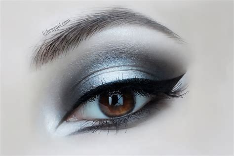 Image result for Gothic Eye Makeup