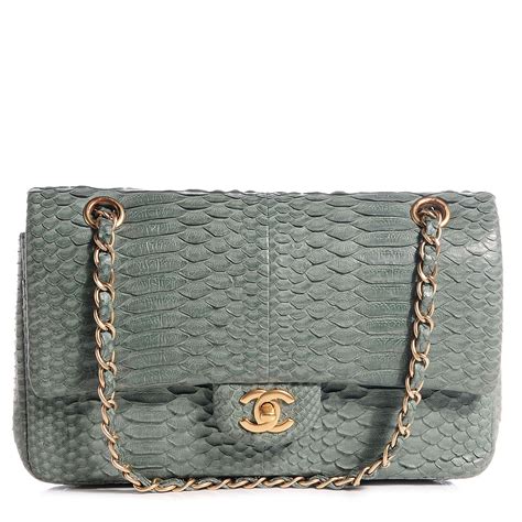 Afbeeldingsresultaten voor Chanel Python Skin