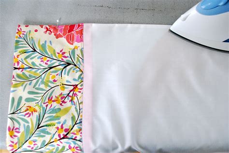 Afbeeldingsresultaten voor Free Pillowcase Sewing Pattern