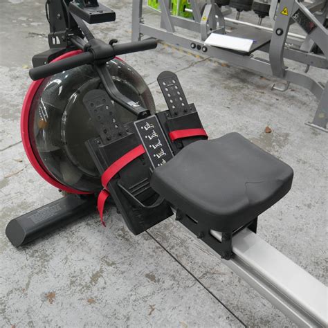 Life Fitness Row Machine に対する画像結果