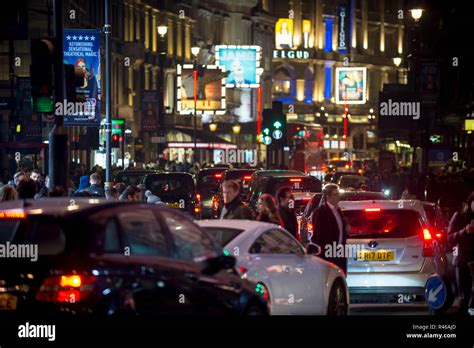 Afbeeldingsresultaten voor Congested Intersection