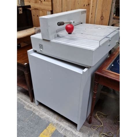 Large Format Paper Cutter に対する画像結果