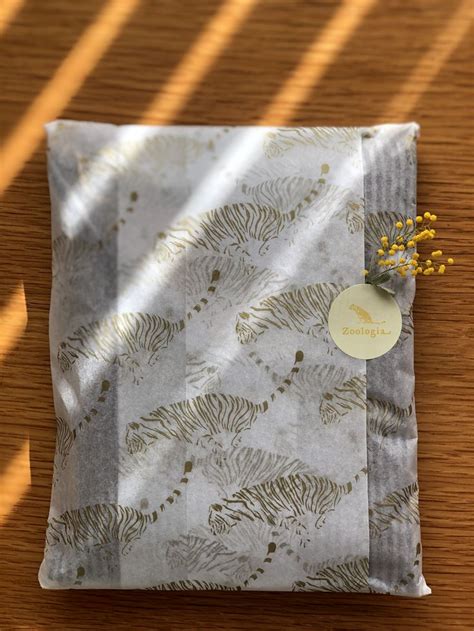 Translucent Tissue Paper に対する画像結果