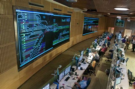 SCADA Room Design に対する画像結果