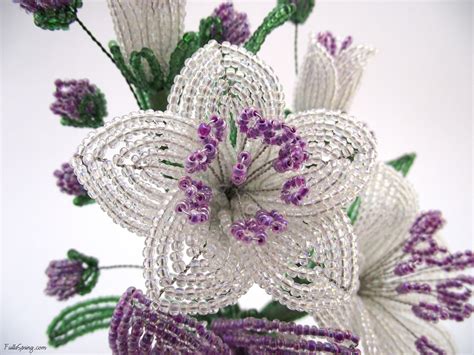 Toradh íomhá ar Simple Beaded Flowers