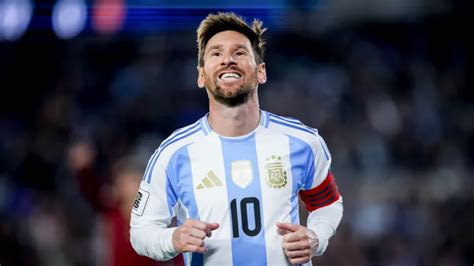 Toradh íomhá ar Messi Update