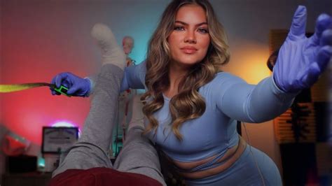 Girls ASMR Neck Adjustment に対する画像結果