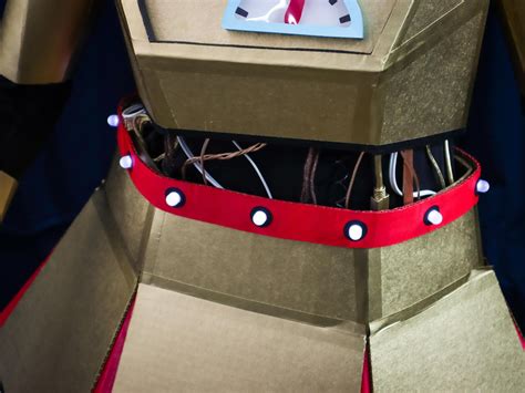 Cardboard Robot Costume に対する画像結果