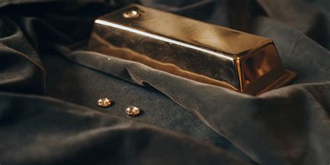 Toradh íomhá ar How to Buy a Gold