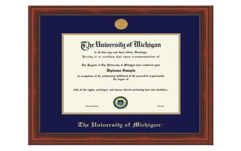 Afbeeldingsresultaten voor University of Michigan Class Ring